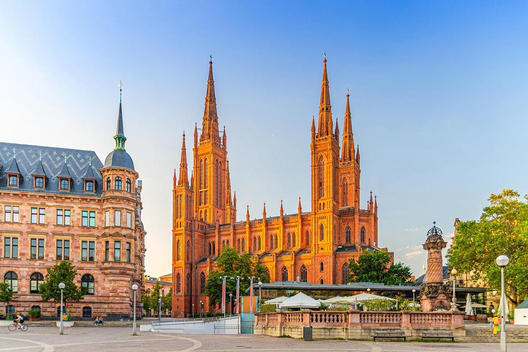 Blick auf die Marktkirche in Wiesbaden